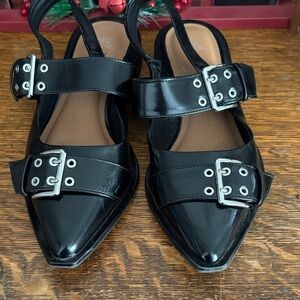 Flat Black Buckle Women Shoes sz 9
